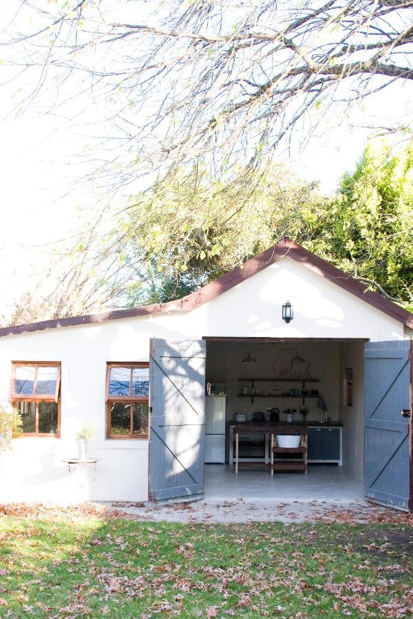 Avo&Oak Guesthouse George Bagian luar foto