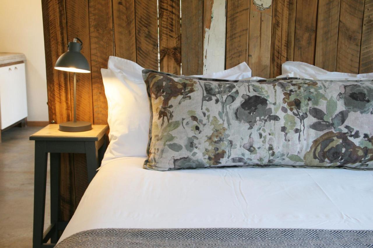 Avo&Oak Guesthouse George Bagian luar foto