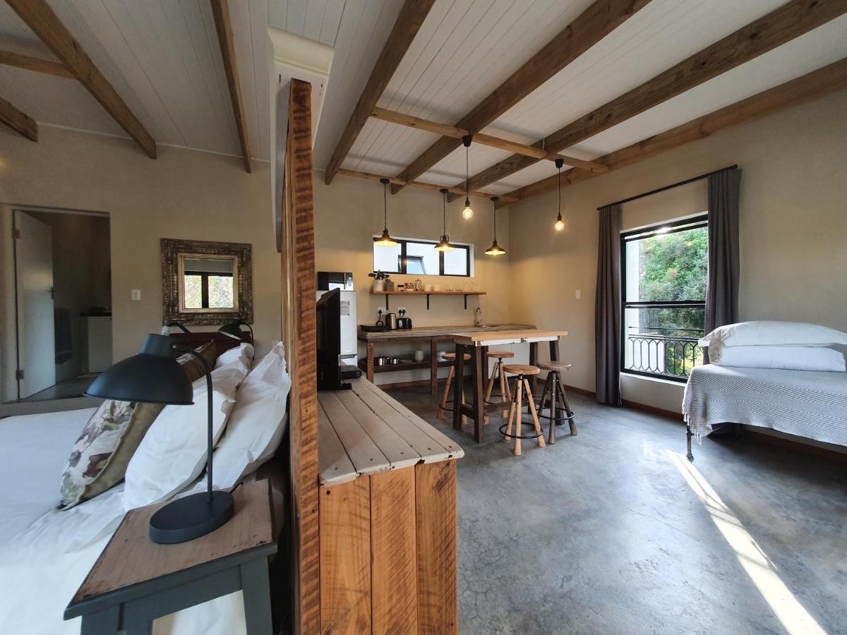 Avo&Oak Guesthouse George Bagian luar foto