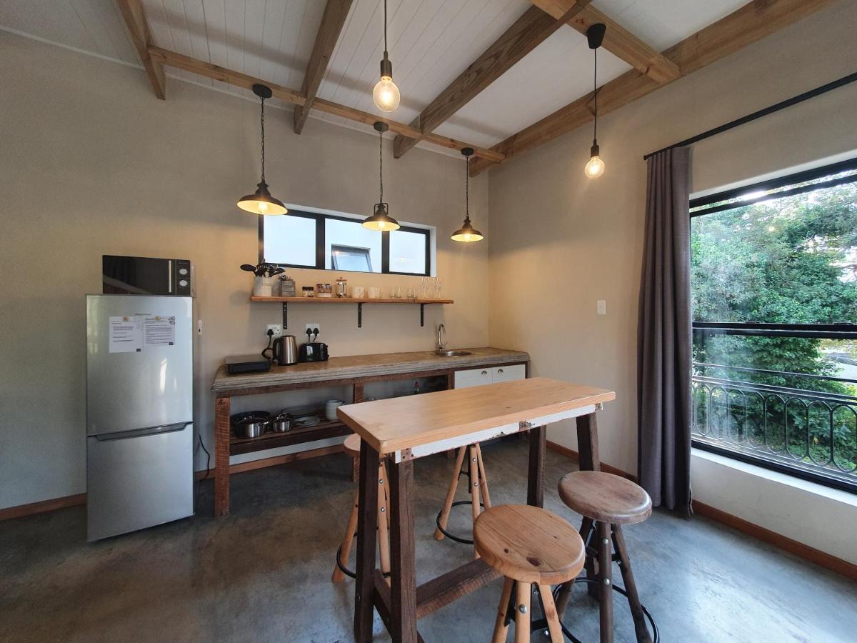 Avo&Oak Guesthouse George Bagian luar foto