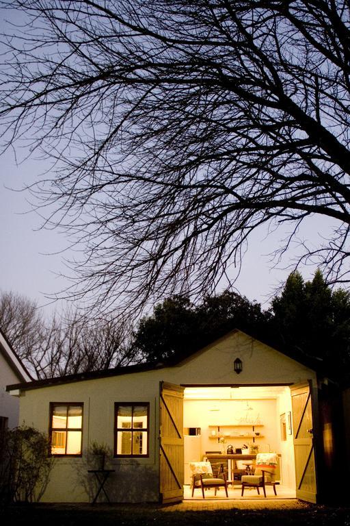 Avo&Oak Guesthouse George Bagian luar foto