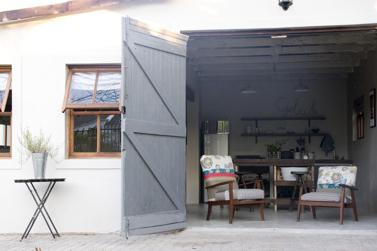 Avo&Oak Guesthouse George Bagian luar foto