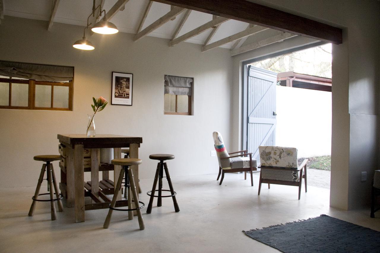 Avo&Oak Guesthouse George Bagian luar foto